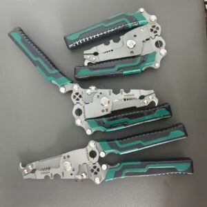 18-in-1 Electrician's Multifunctional Folding Tool with Wire Strippers, Hook Knife, Screwdriver, and Wrench - Compact Design in Gray/Green, Ideal for DIY, Home, and Construction Projects, Versatile Electrician's Tool | Multifunctional Gadget | Robust Tool Material, Electrician Tools